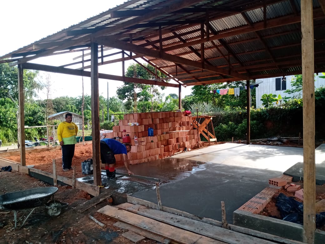A construção de mais um templo na Amazônia