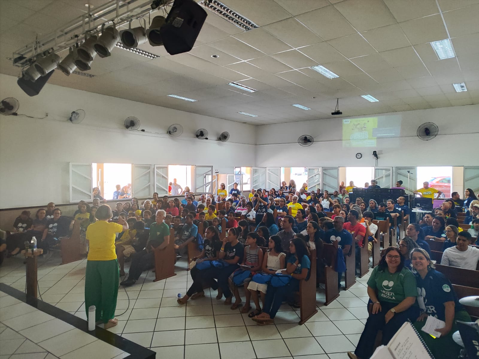 Até alcançar a última escola!
