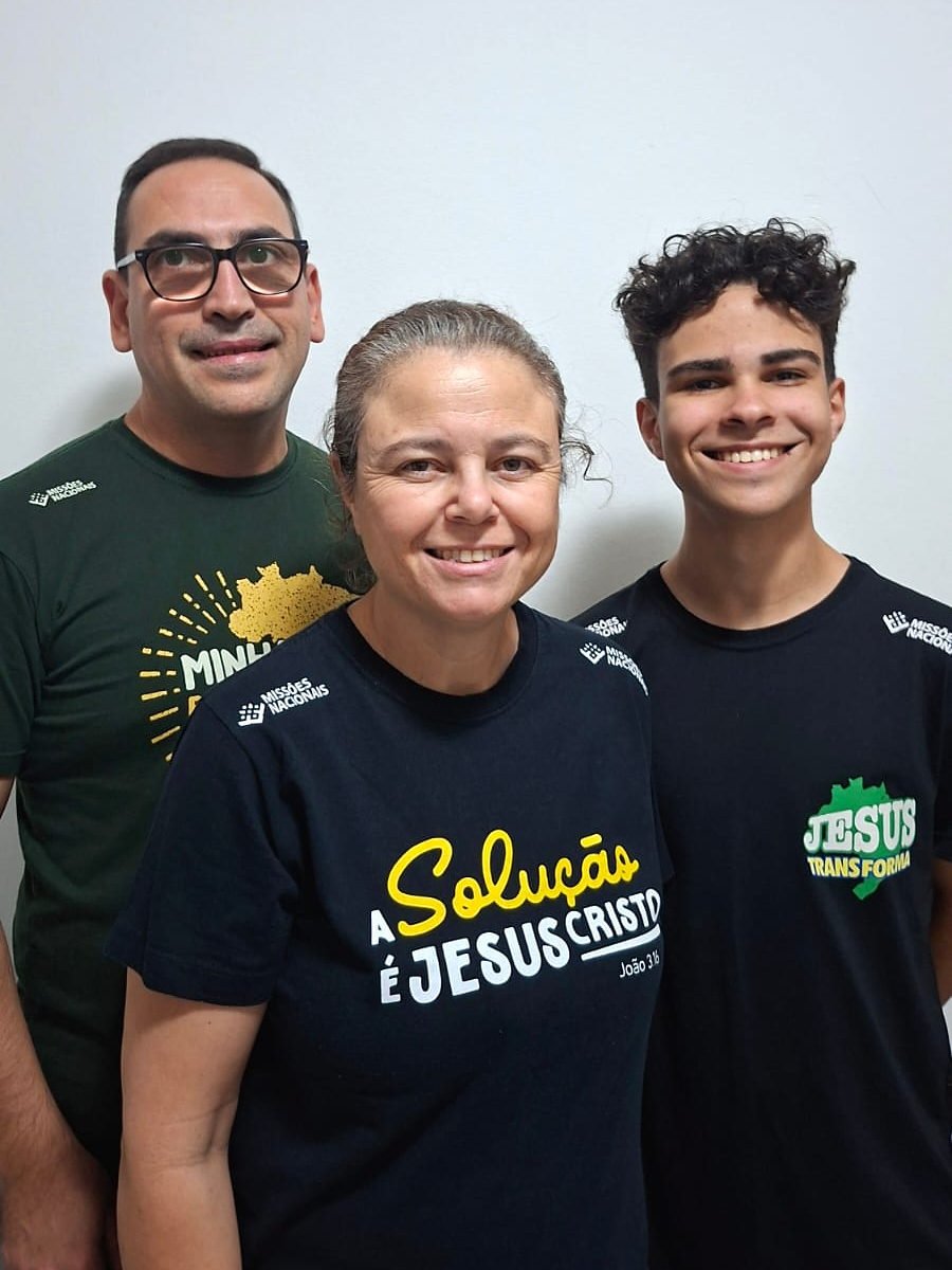 andrea-kozoroski-alves-flores